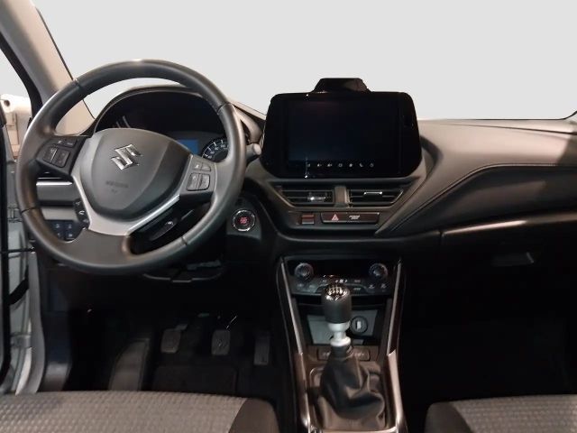 Suzuki S-Cross Hybrid