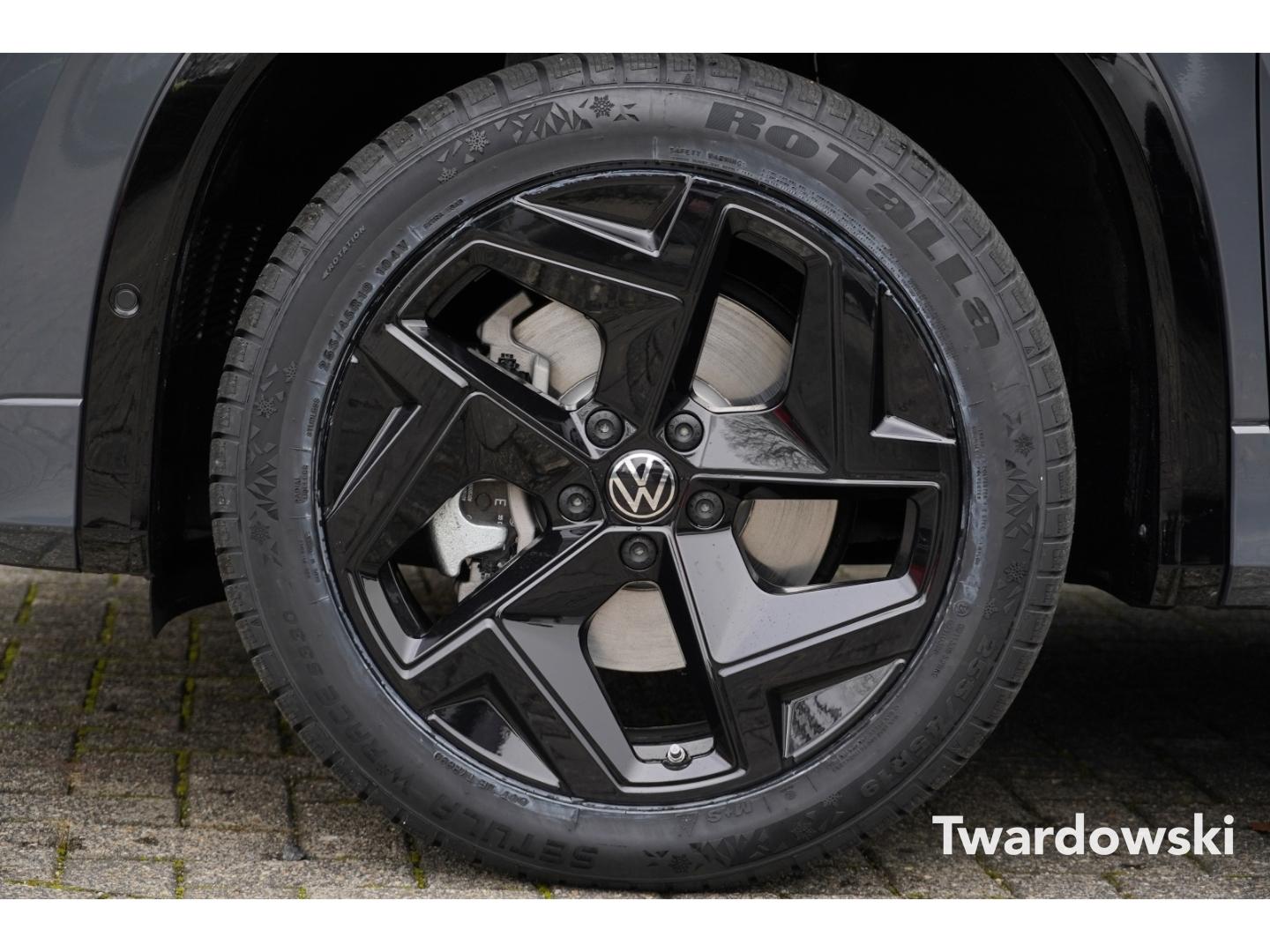 Volkswagen Tayron R-Line eHybrid