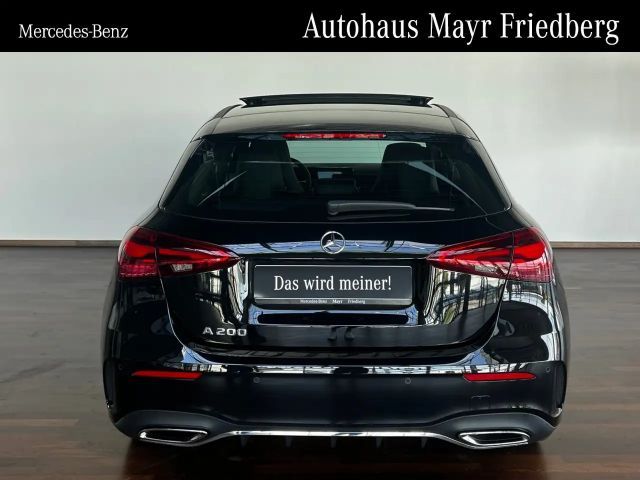 Mercedes-Benz A 200 AMG Line Premium