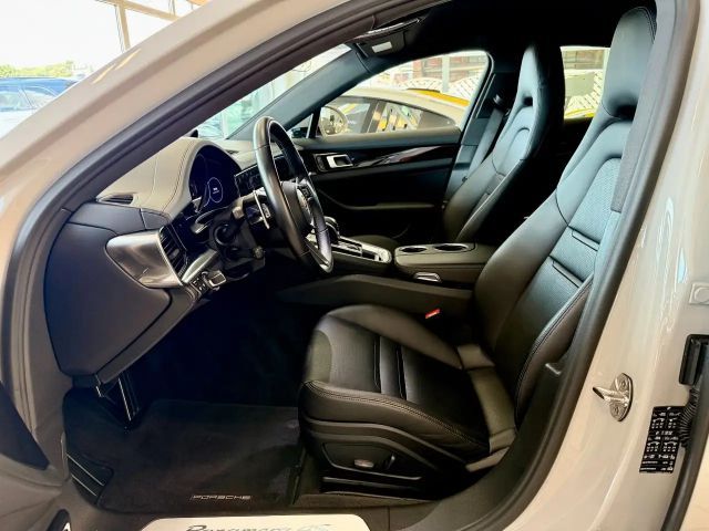 Porsche Panamera 4S E-Hybrid