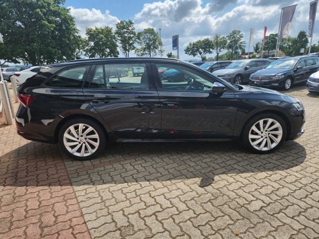 Skoda Octavia First Edition Matrix AHK RFK CantonSound Navi Climatronic