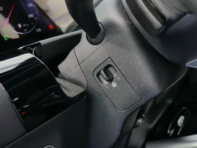 Mercedes-Benz B 180 Progressive