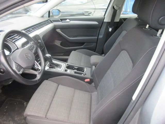 Volkswagen Passat 2.0 TDI Business DSG Variant