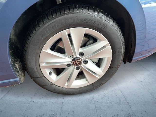 Volkswagen Golf DSG Life