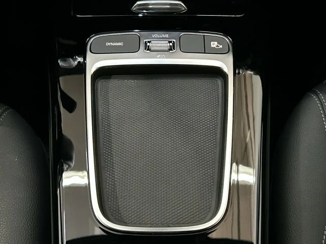 Mercedes-Benz A 180 A 180 d Hatchback