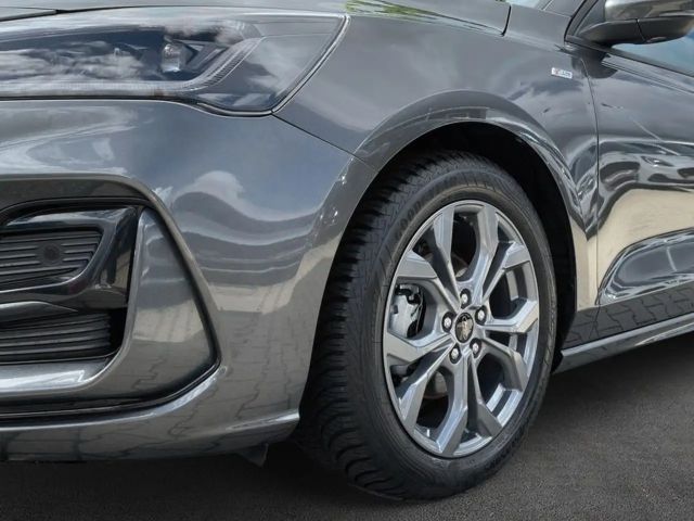 Ford Focus ST Line Wagon
