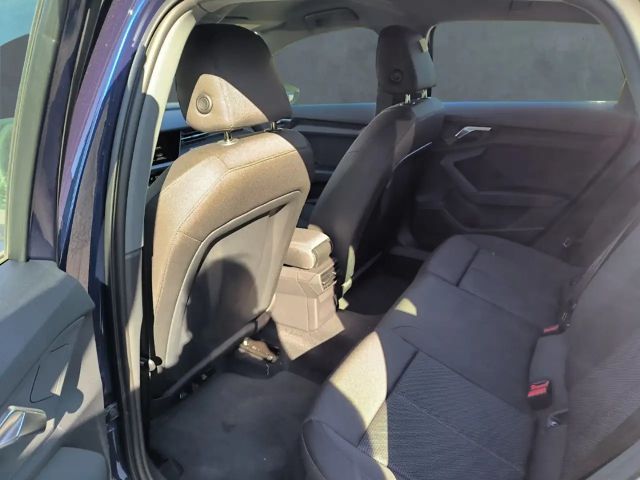 Audi A3 35 TFSI Sedan Sportback