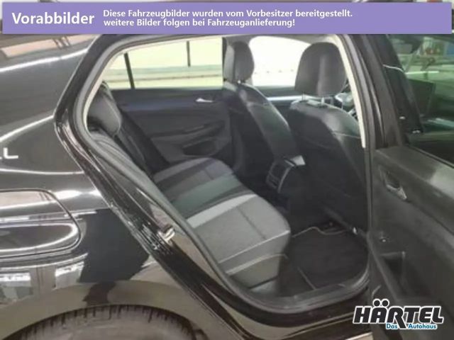 Volkswagen Golf 1.5 eTSI DSG