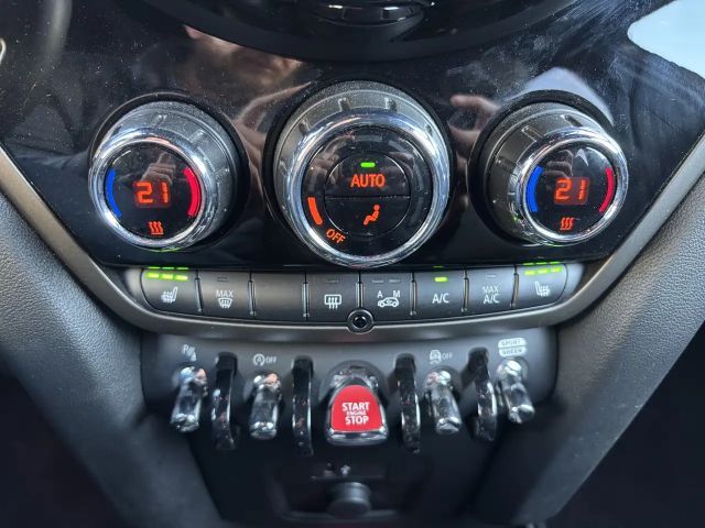 MINI Cooper Countryman DKG Classic Trim el. Heckklappe Navi