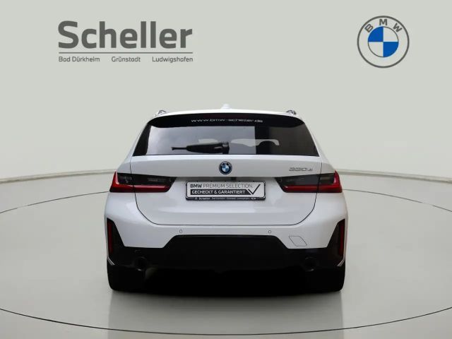 BMW 330 330e M-Sport Touring