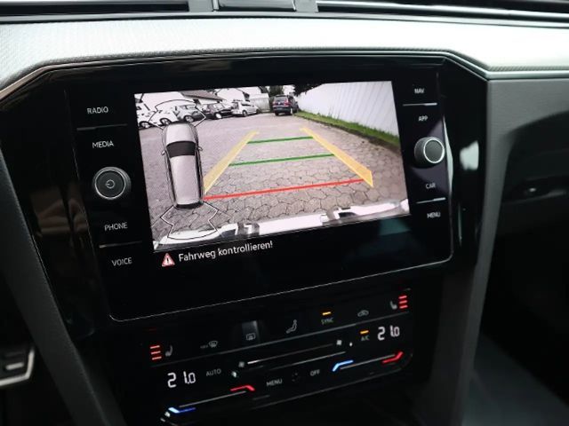 Volkswagen Passat 2.0 TSI DSG R-Line Variant