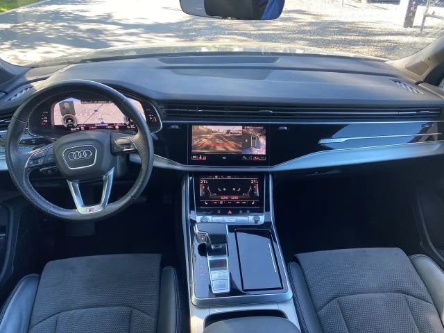 Audi Q7 55 TFSI Hybride Quattro S-Line