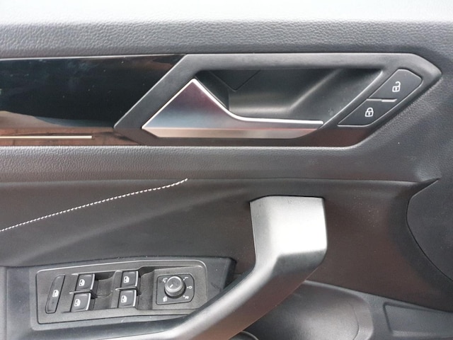 Volkswagen T-Roc 2.0 TSI DSG R-Line