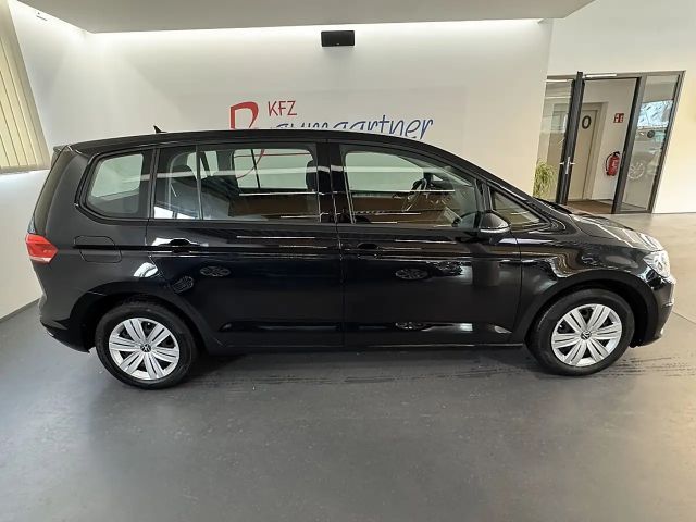 Volkswagen Touran 2,0 TDI *NAVI*ACC*Virtual Cockpit*Elektrische H...