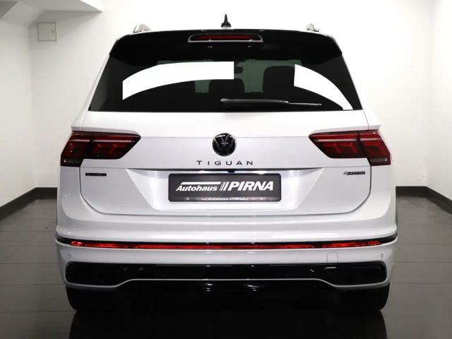 Volkswagen Tiguan 2.0 TDI Allspace DSG R-Line