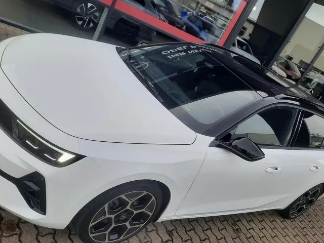 Opel Astra Sports Tourer Ultimate