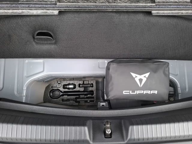 Cupra Born 58 kWh 77 kWh