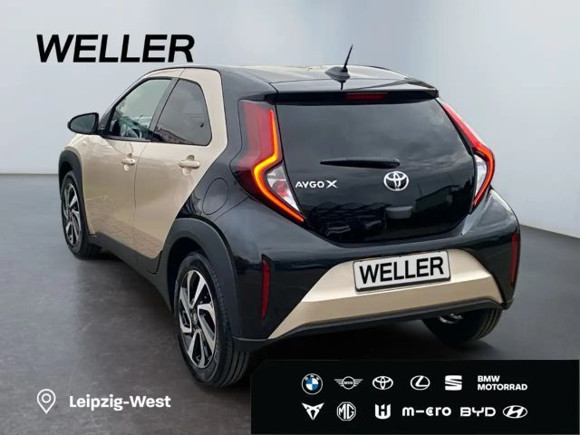 Toyota Aygo X Bi-Tone Hatchback