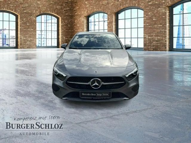 Mercedes-Benz A 180 Progressive