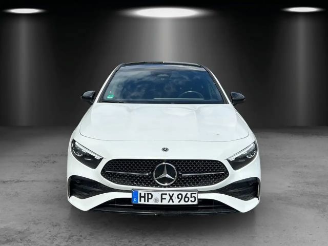 Mercedes-Benz A 220 A 220 d AMG Line