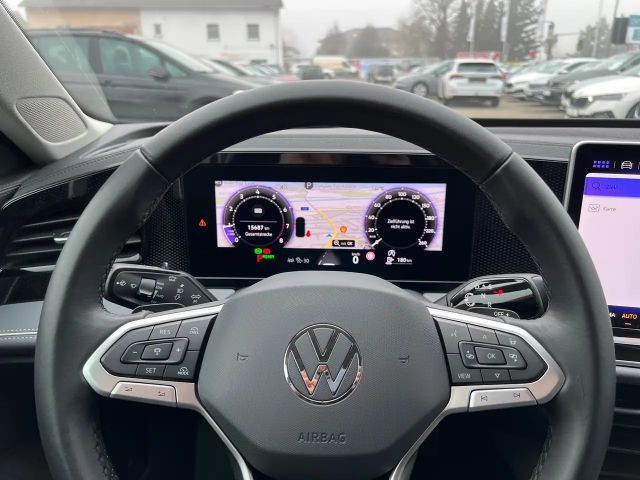 Volkswagen Passat ACT Business DSG Variant