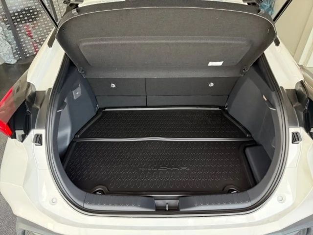 Toyota C-HR Active Plug-in