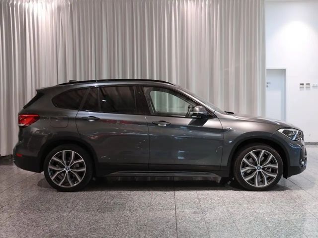 BMW X1 xDrive25e