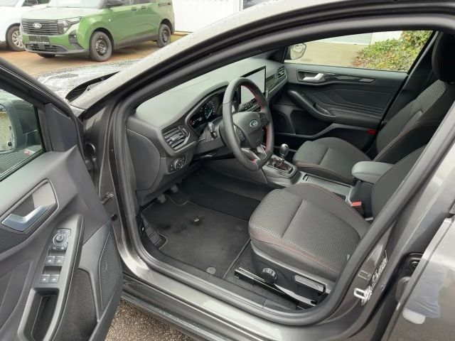 Ford Focus ST Line