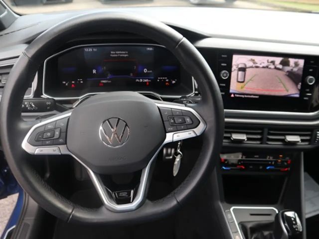 Volkswagen Polo 1.0 TSI DSG R-Line