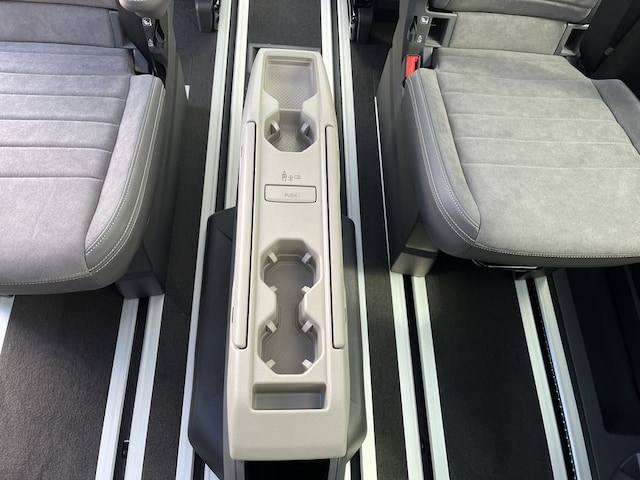 Volkswagen Multivan DSG IQ.Drive Style T7