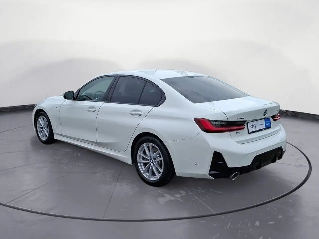 BMW 330 330i M-Sport Sedan xDrive