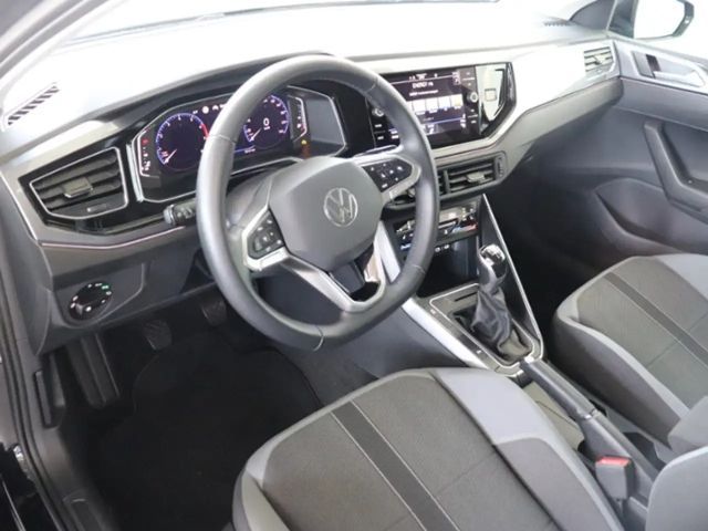 Volkswagen Polo 1.0 TSI Style