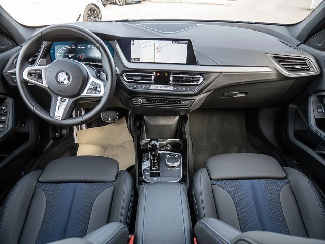 BMW 135 Sedan xDrive