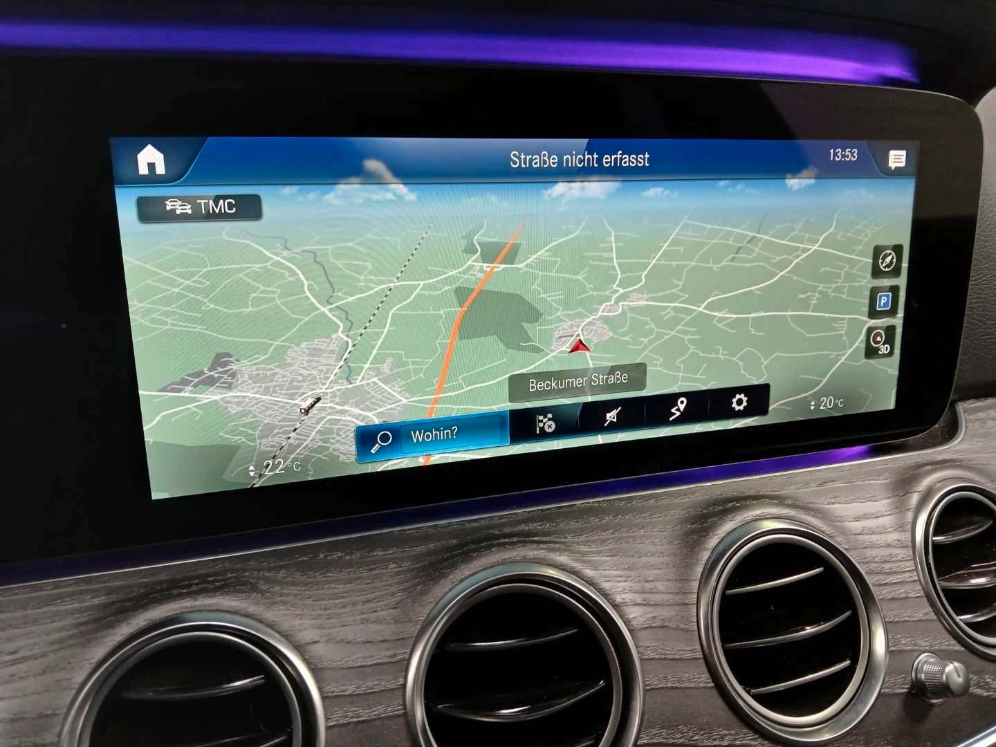 Mercedes-Benz E 220 Sedan