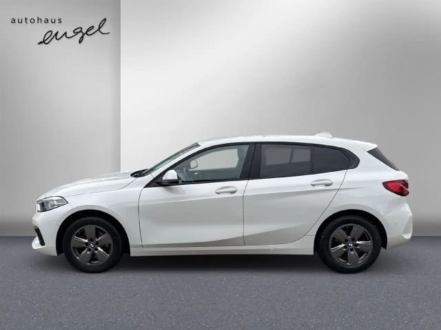 BMW 118 118i Sedan