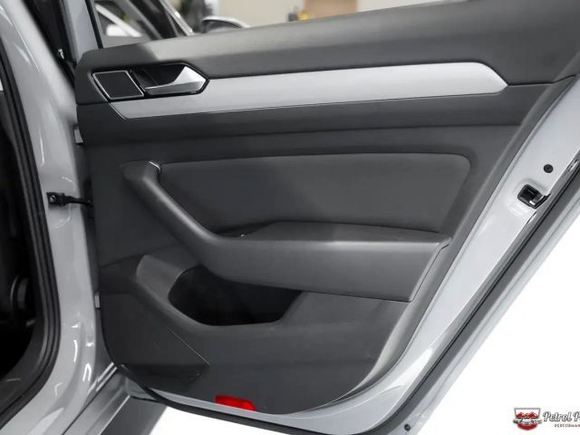 Volkswagen Passat Business DSG Variant