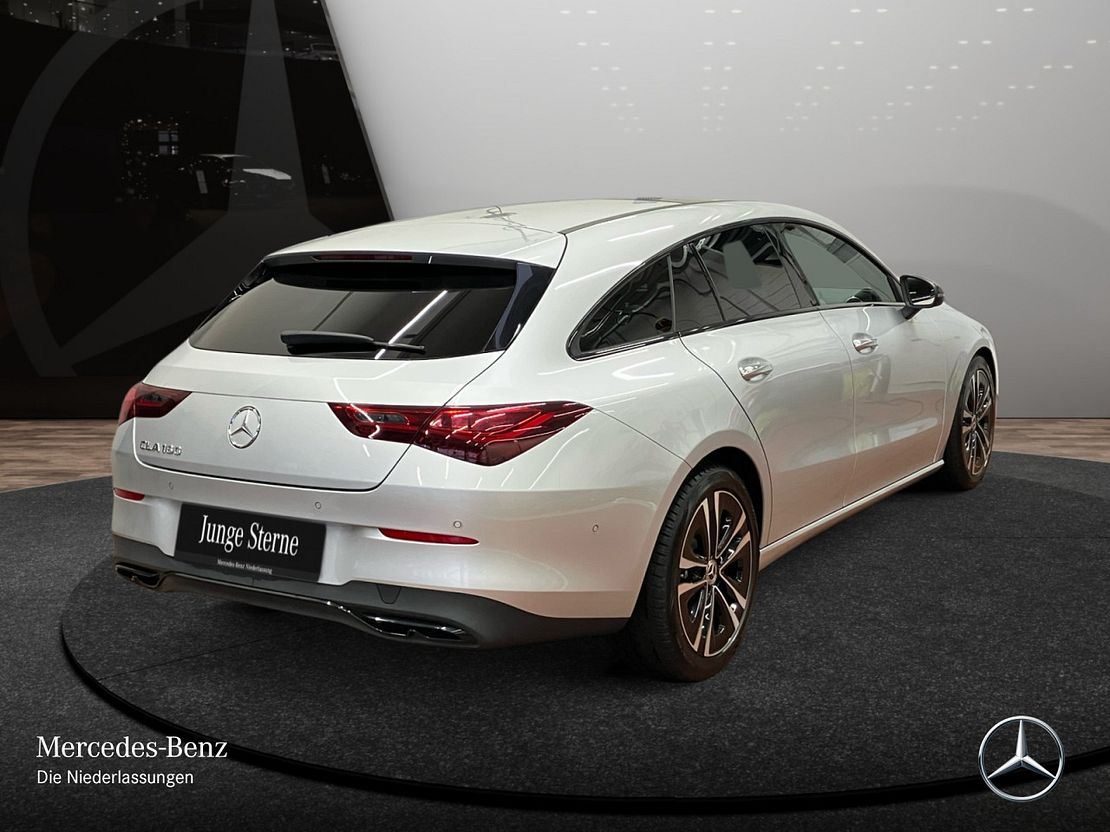 Mercedes-Benz CLA 180 Shooting Brake