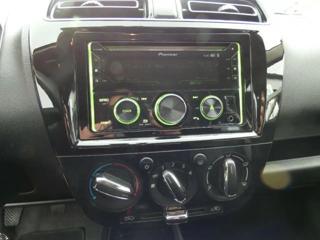 Mitsubishi Space Star Star