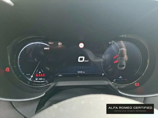 Alfa Romeo Giulia AT8 Q4 Turbo Veloce