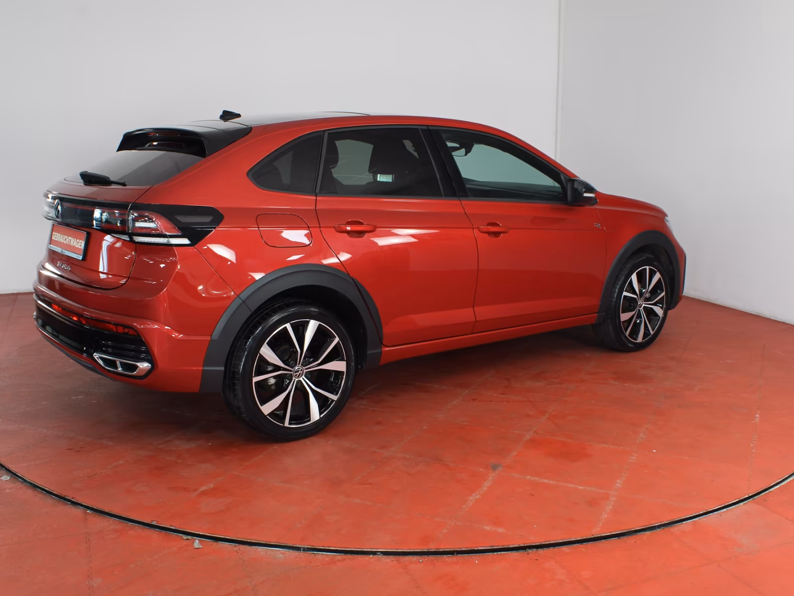 Volkswagen Taigo 1.0 TSI DSG R-Line