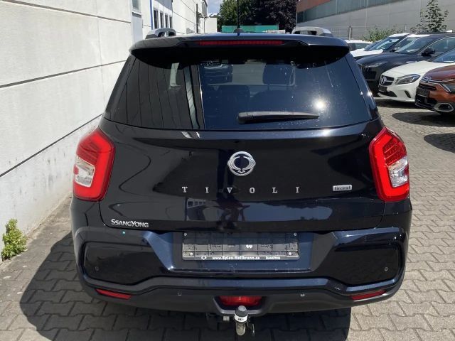 SsangYong Tivoli 2WD