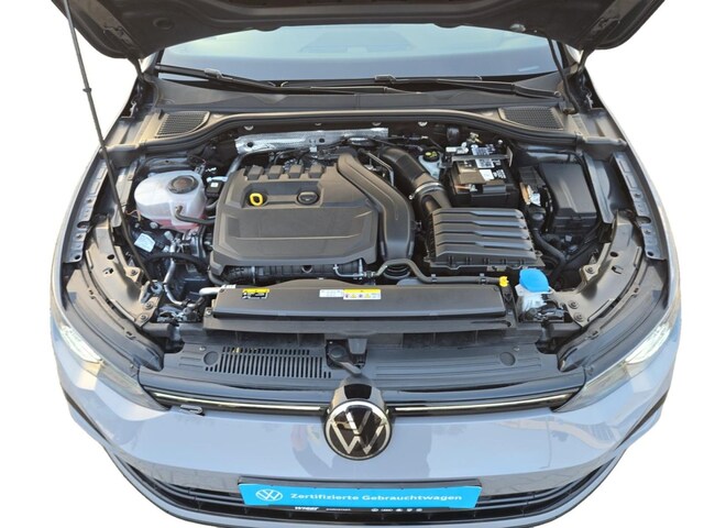 Volkswagen Golf 1.5 eTSI DSG Golf VIII R-Line