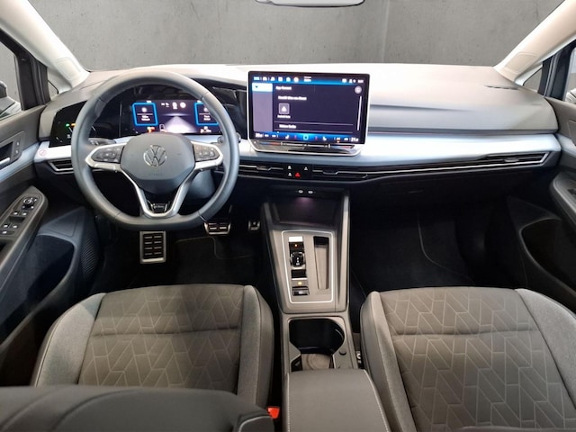 Volkswagen Golf Life Variant