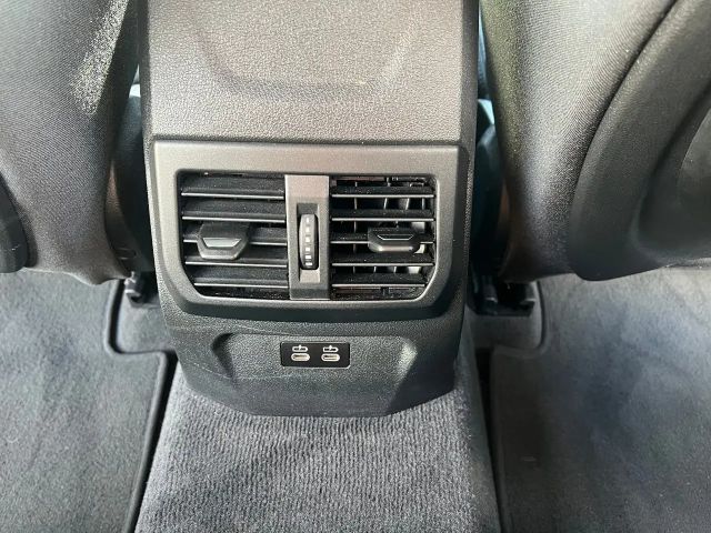 BMW 120 120d Advantage pakket Sedan