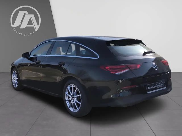 Mercedes-Benz CLA 200 CLA 200 d Shooting Brake