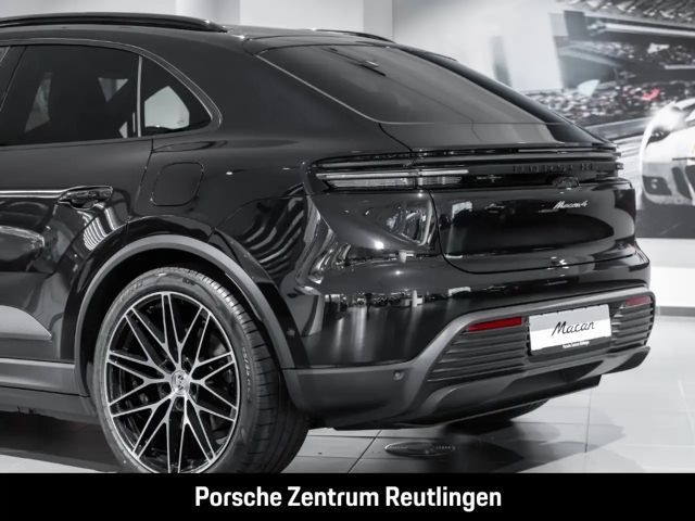 Porsche Macan 4