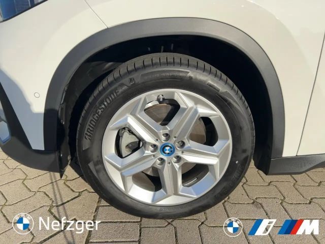 BMW iX1 xDrive30