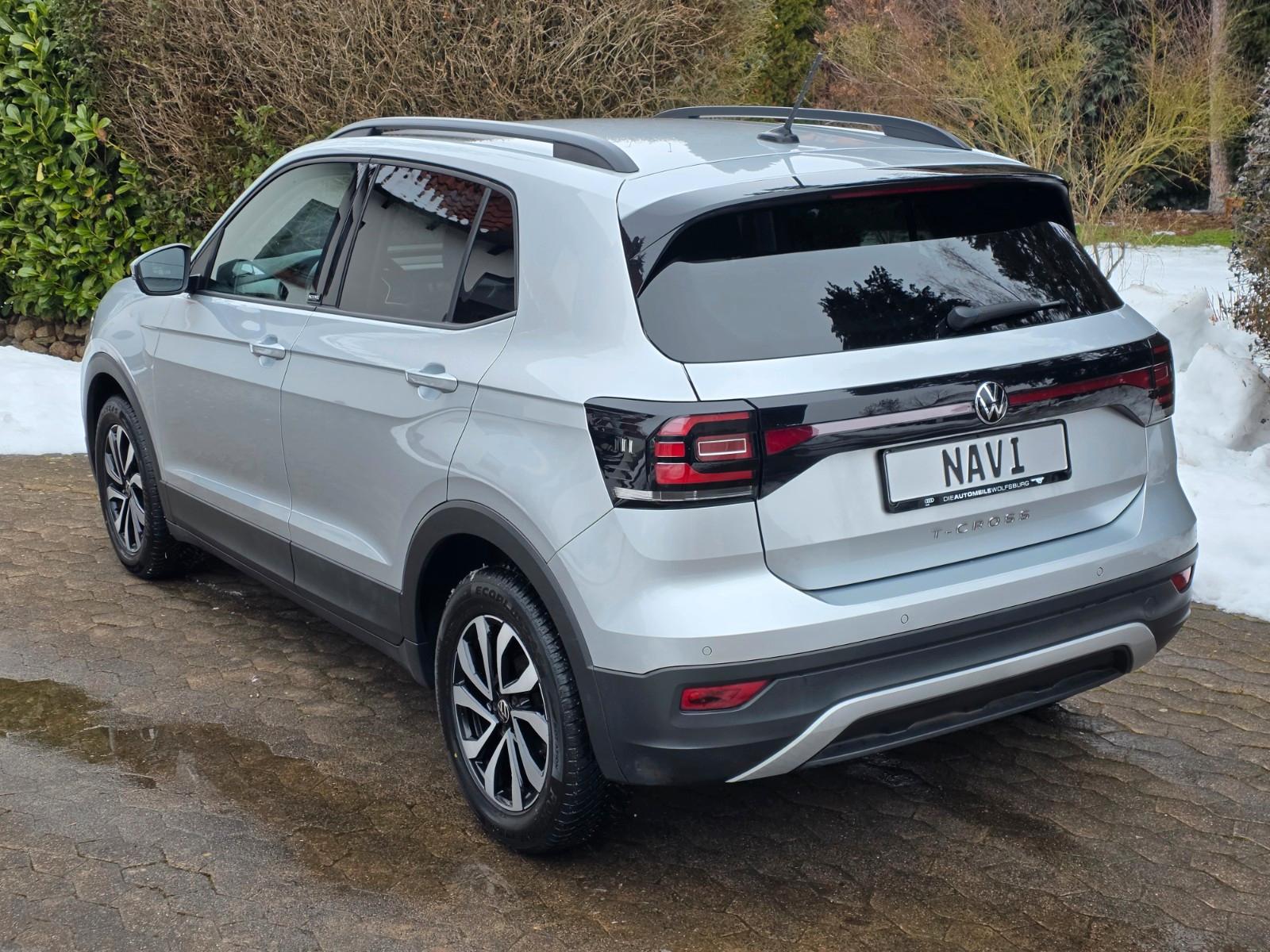 Volkswagen T-Cross Active, NAVI, LED, ALU, PTS, SHZ, Garantie, 1a