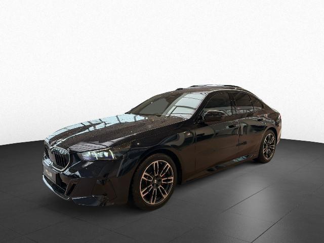 BMW 520 520d M-Sport Sedan xDrive
