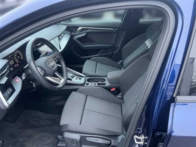Audi A3 1.5 TFSI S-Line S-Tronic Sedan
